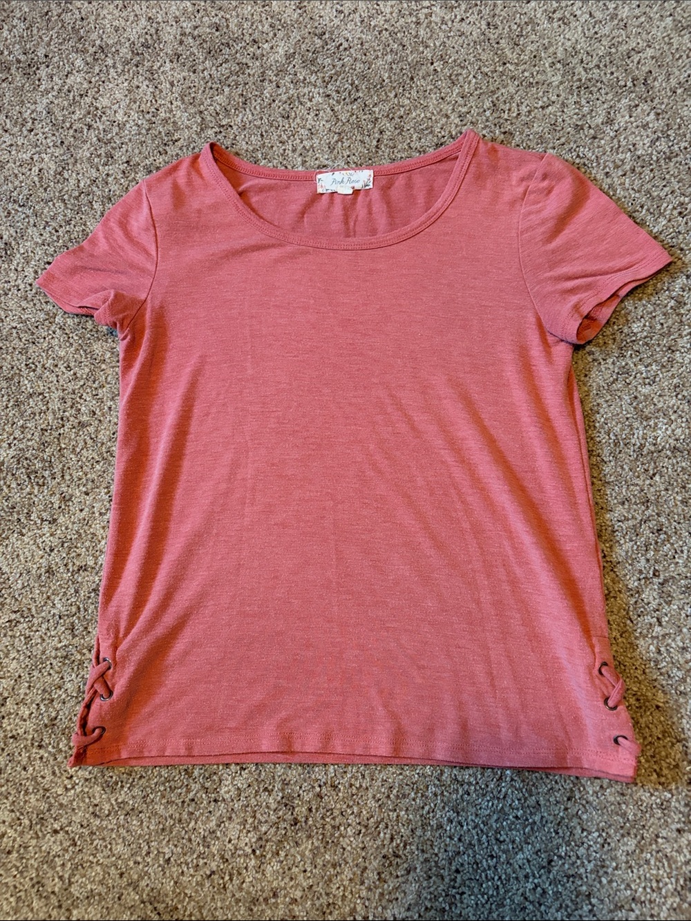 Peach/pink t shirt